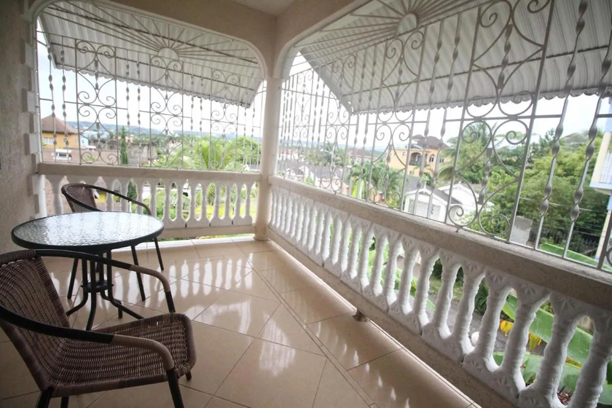 Ferienhaus Summer Breeze Vacation Home Montego Bay Jamaika