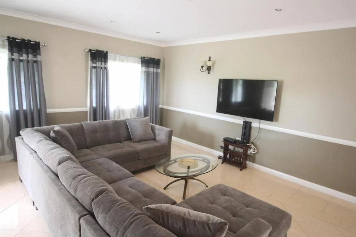 Summer Breeze Vacation Home Montego Bay