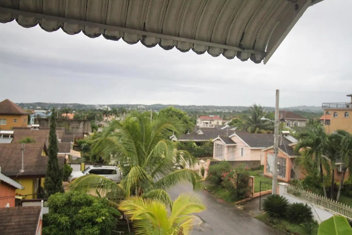 Summer Breeze Vacation Home Montego Bay